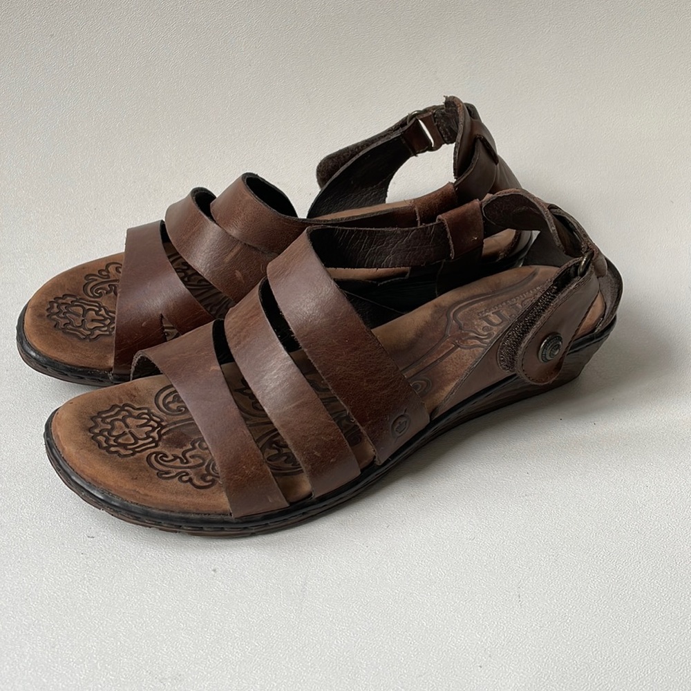 Brown Leather Strappy Sandals